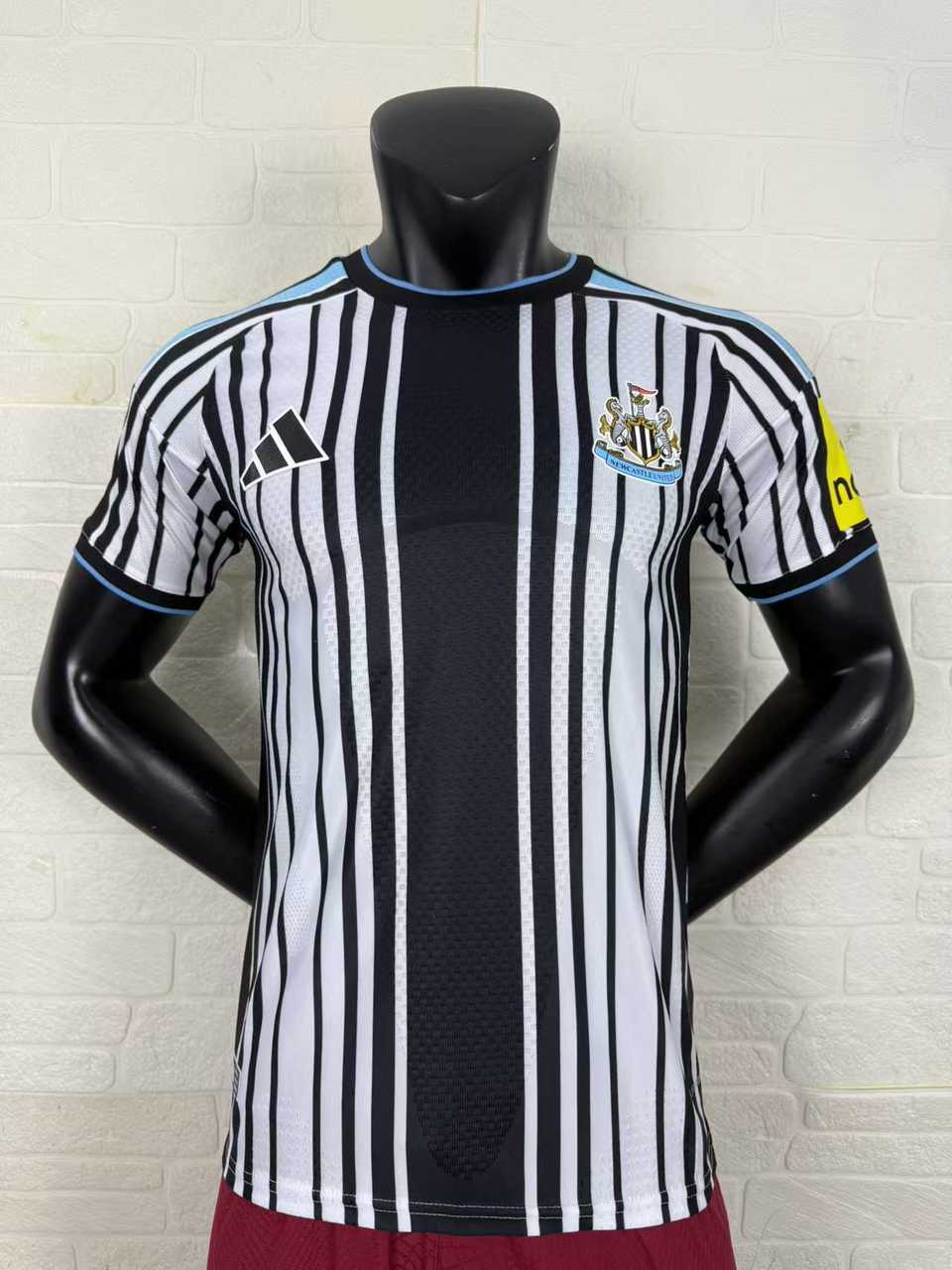 26 27 Newcastle home player version 26 27 纽卡斯尔 主场 球员