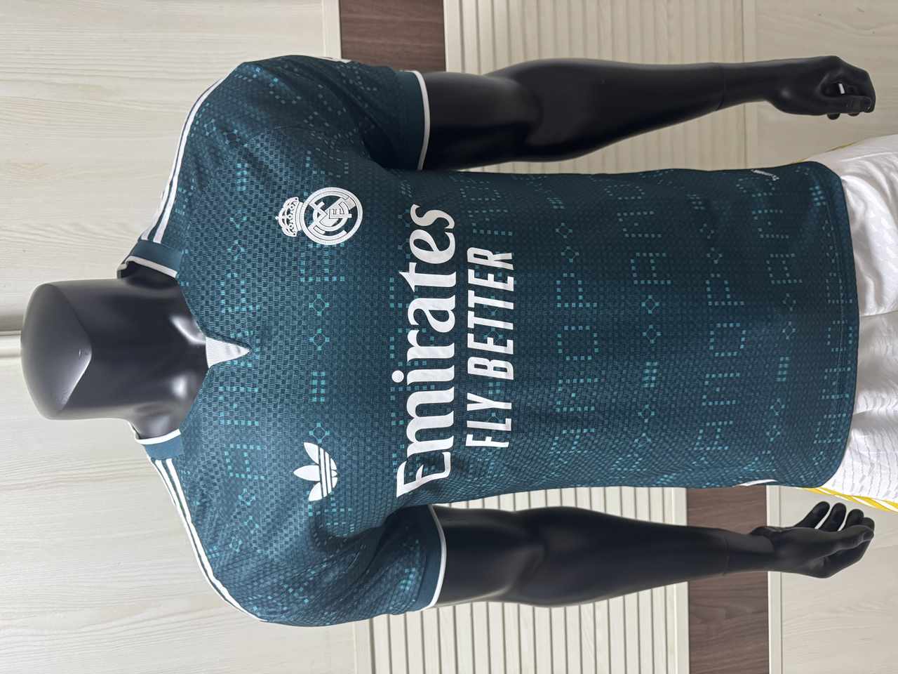 26 27 Real Madrid away player version 26 27 皇马 客场 球员