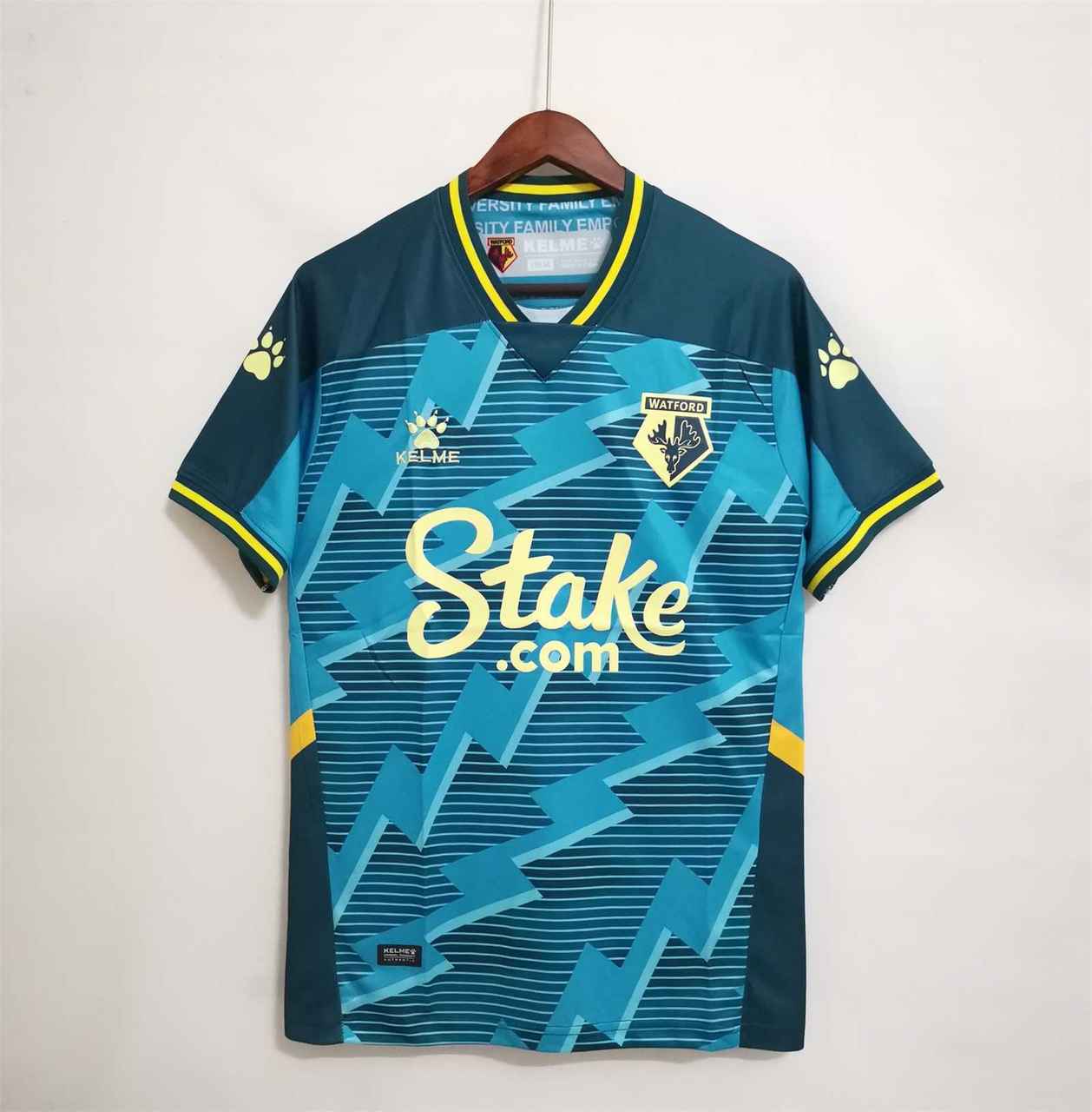 21-22 Watford third away