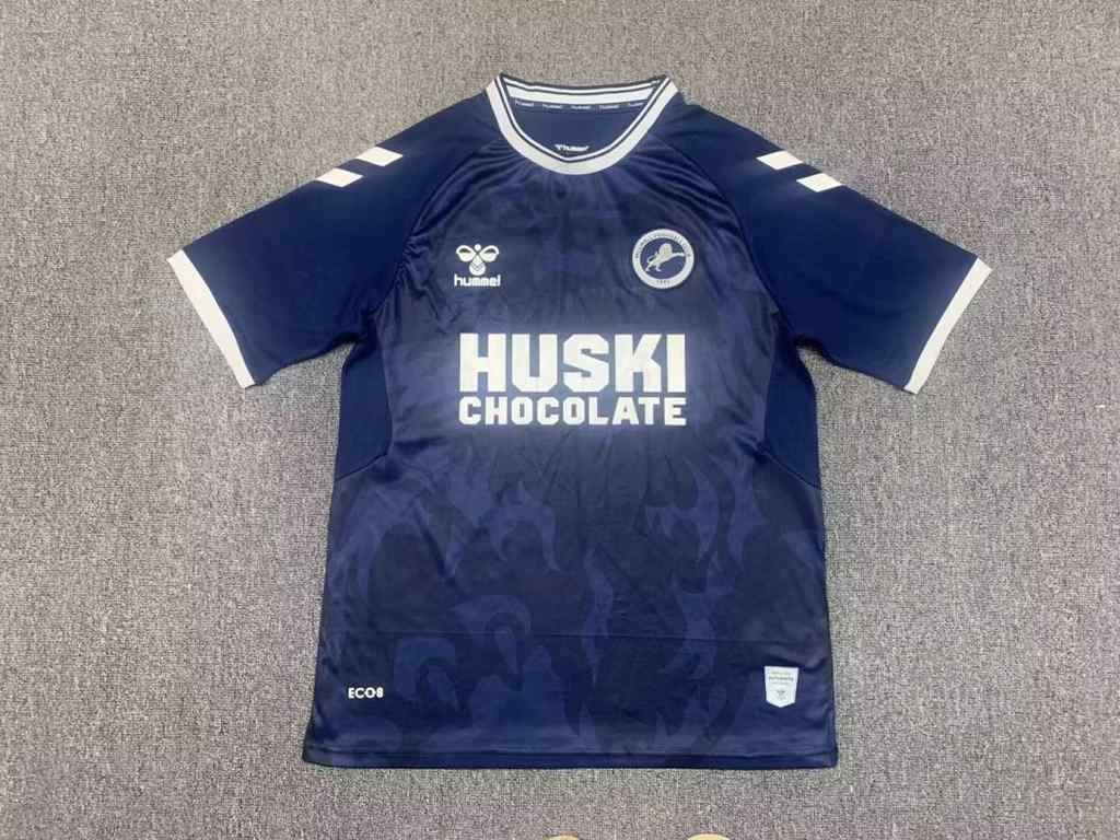 22-23 Millwall domicile