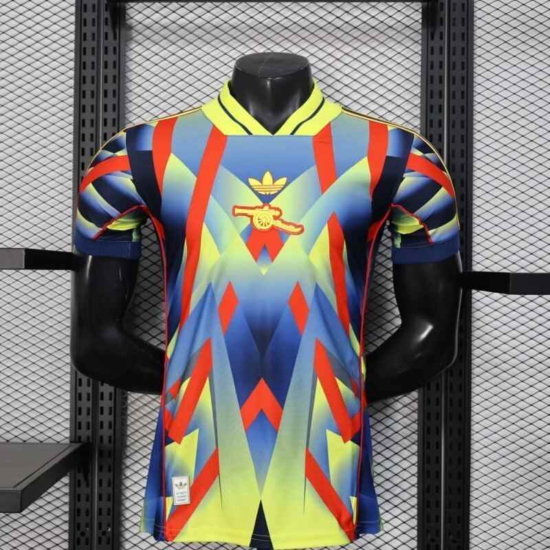 Maillot de football Arsenal Colorful entraînement — 2025-26 · Version joueur · tailles S–2XL