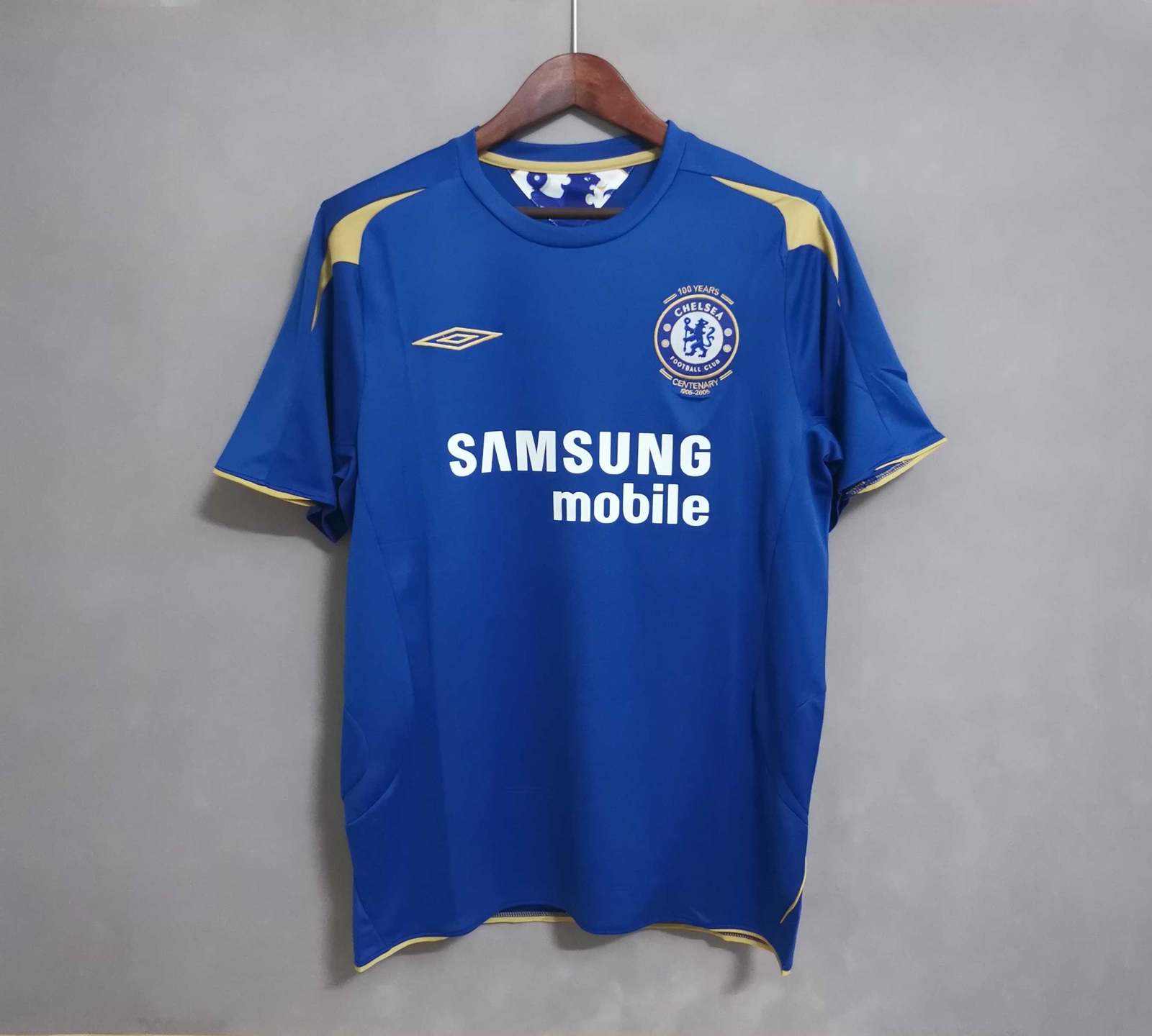 05-06 CHE home blue
