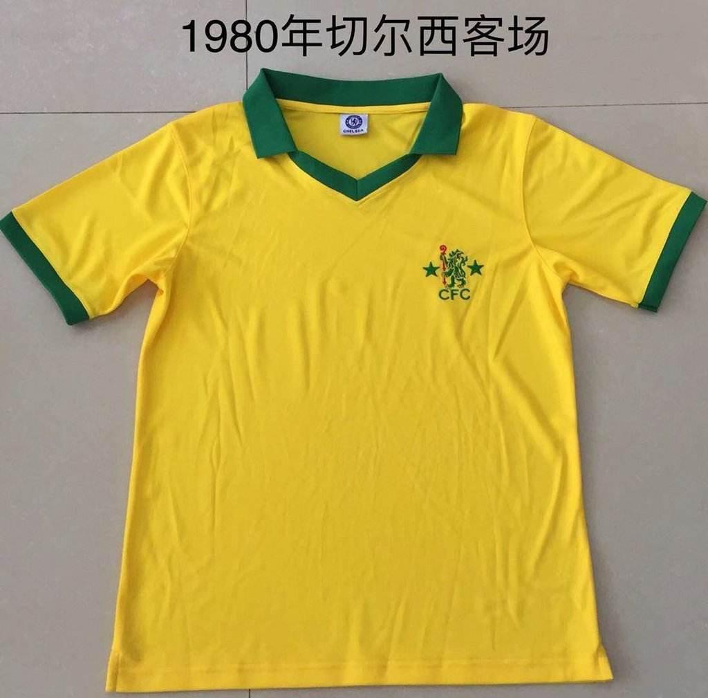 80 CHE away yellow