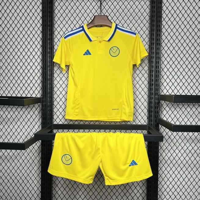 24-25 Leeds away kid kit