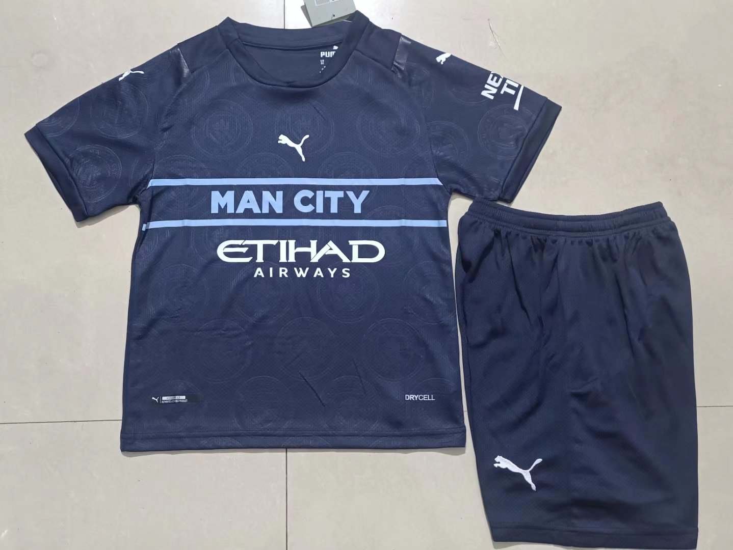 Ensemble de football enfant 21-22 MCI — Troisième maillot
