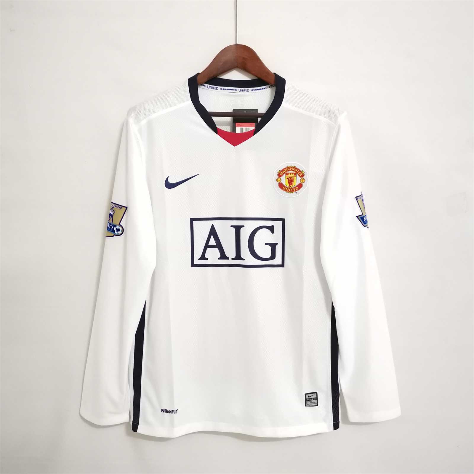 08-09 MNU away white UCL final long sleeve