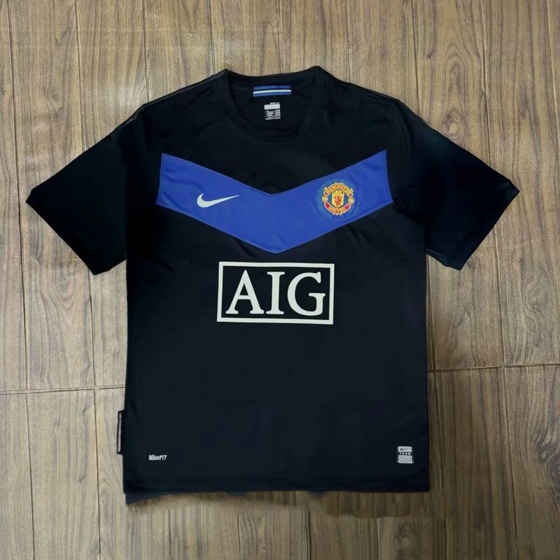 09-10 MNU away retro jersey
