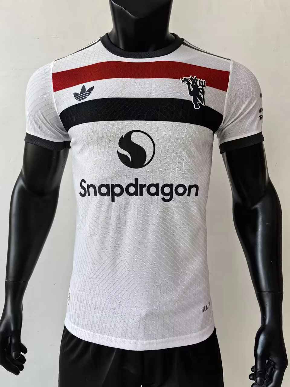 24-25 MNU third away white player version jersey