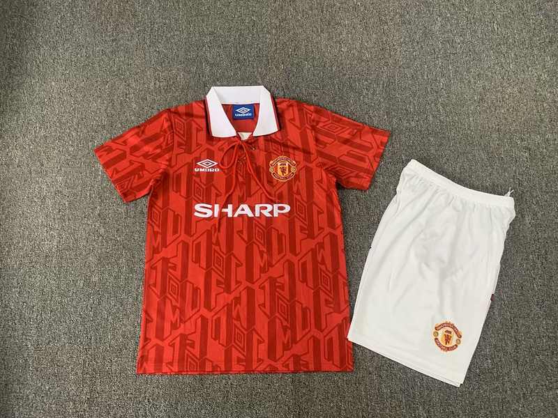 Ensemble de football enfant 92-94 MNU — Domicile · Rétro