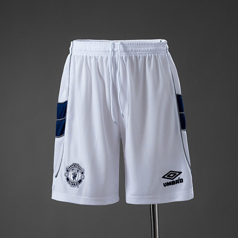 Short 99/00 MNU — Extérieur · Rétro