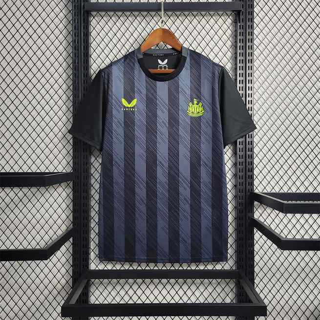 Maillot de football 23-24 Newcastle noir entraînement