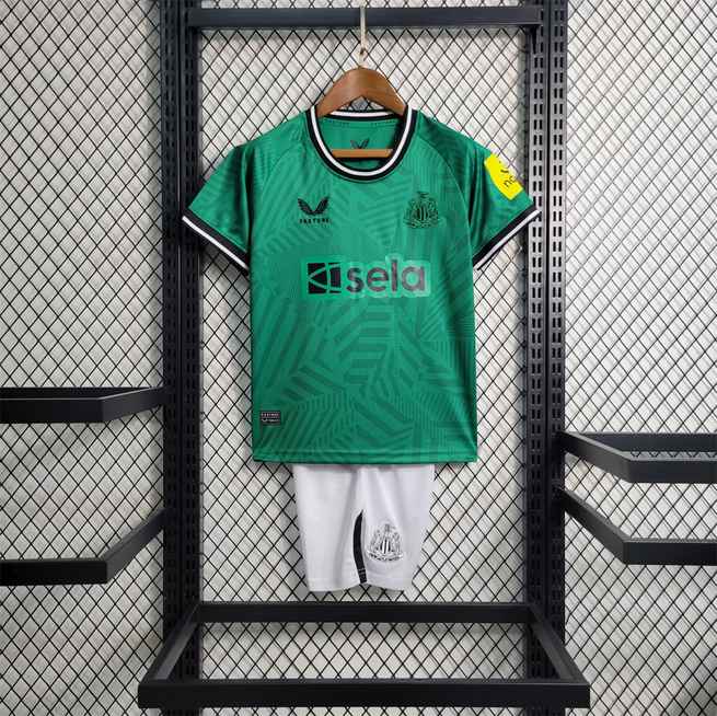 23-24 Newcastle away kids kit