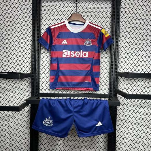 24-25 Newcastle away kids kit
