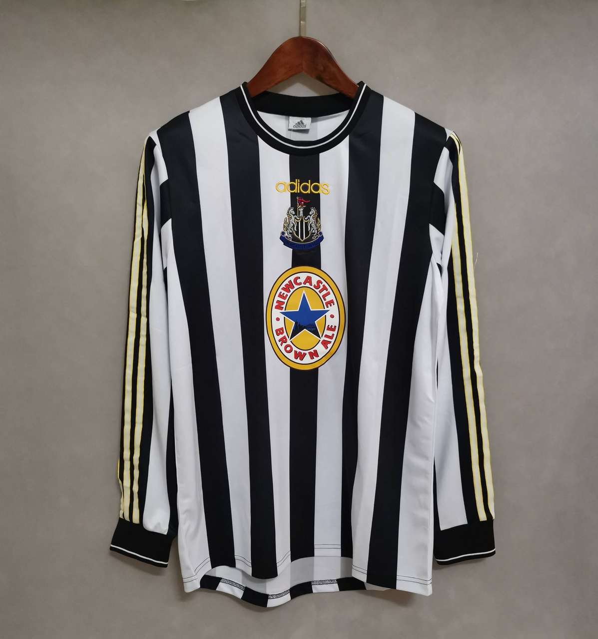 97-99 Newcastle home long sleeve with patch and fonts