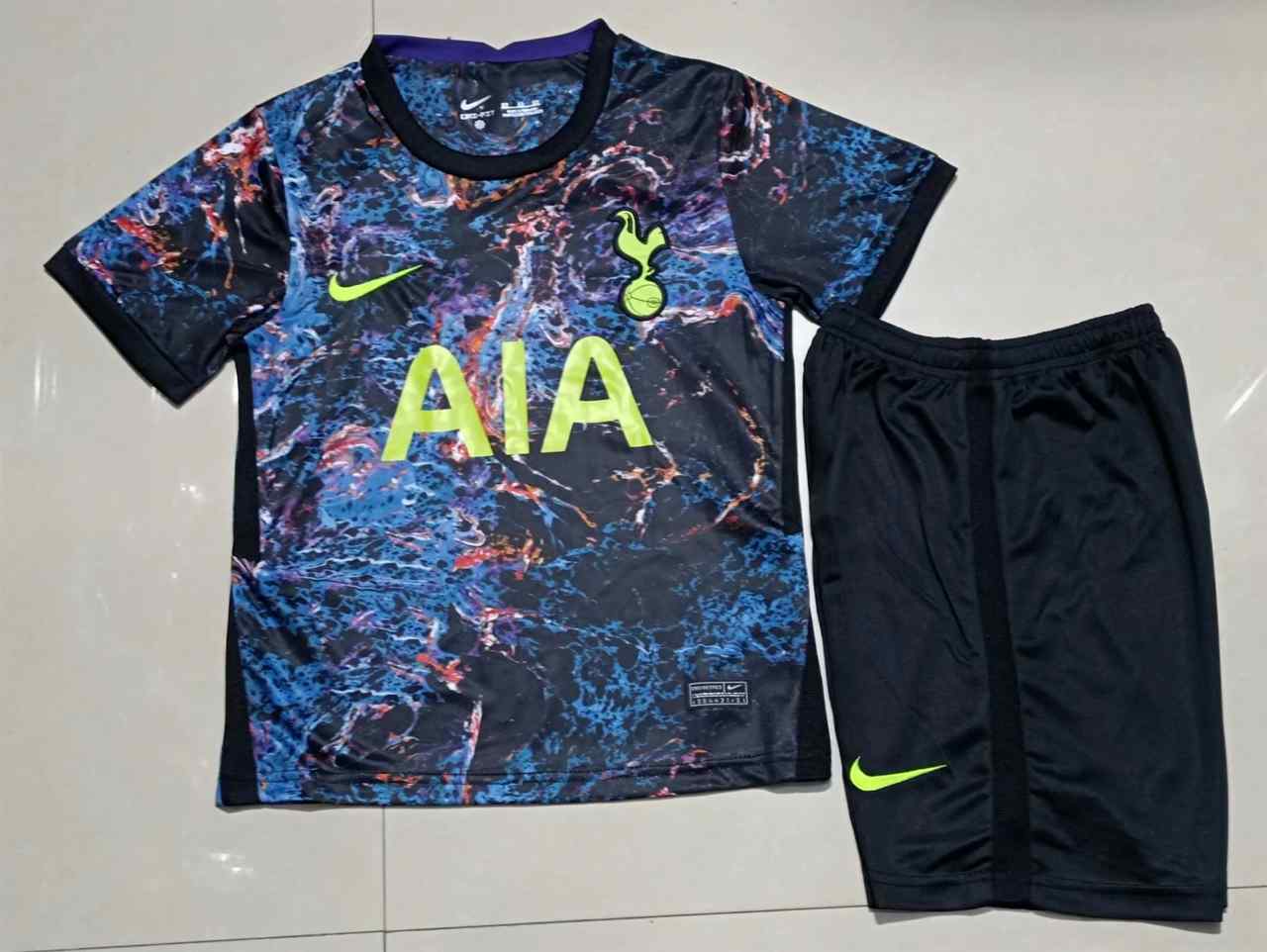 21-22 TOT away kids kit