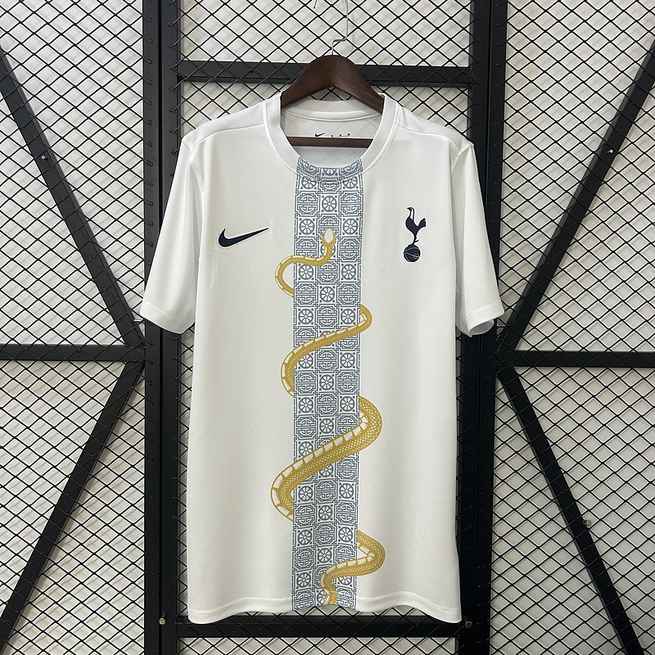 Maillot de football 25-26 TOT avant-match