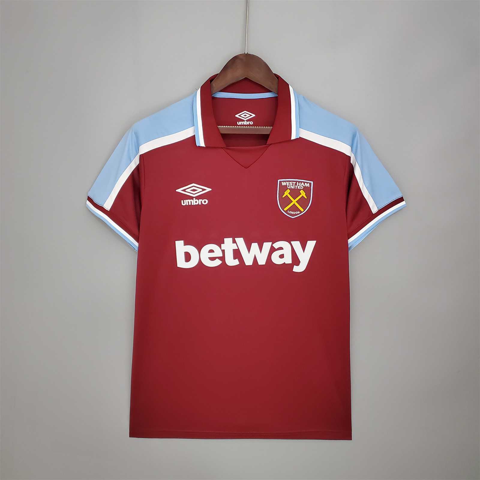 21-22 West Ham United home