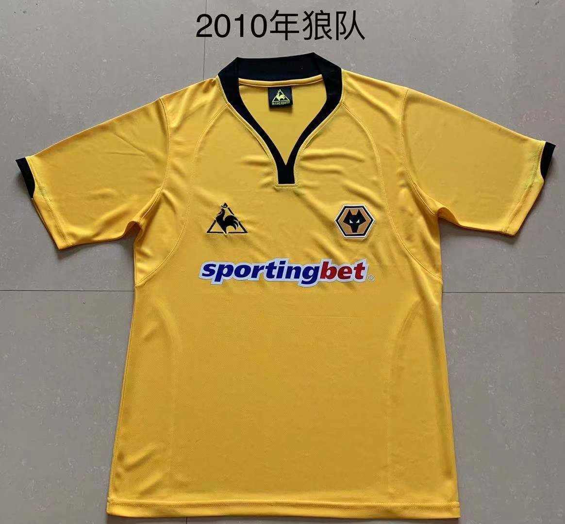 2010 Wolverhampton home