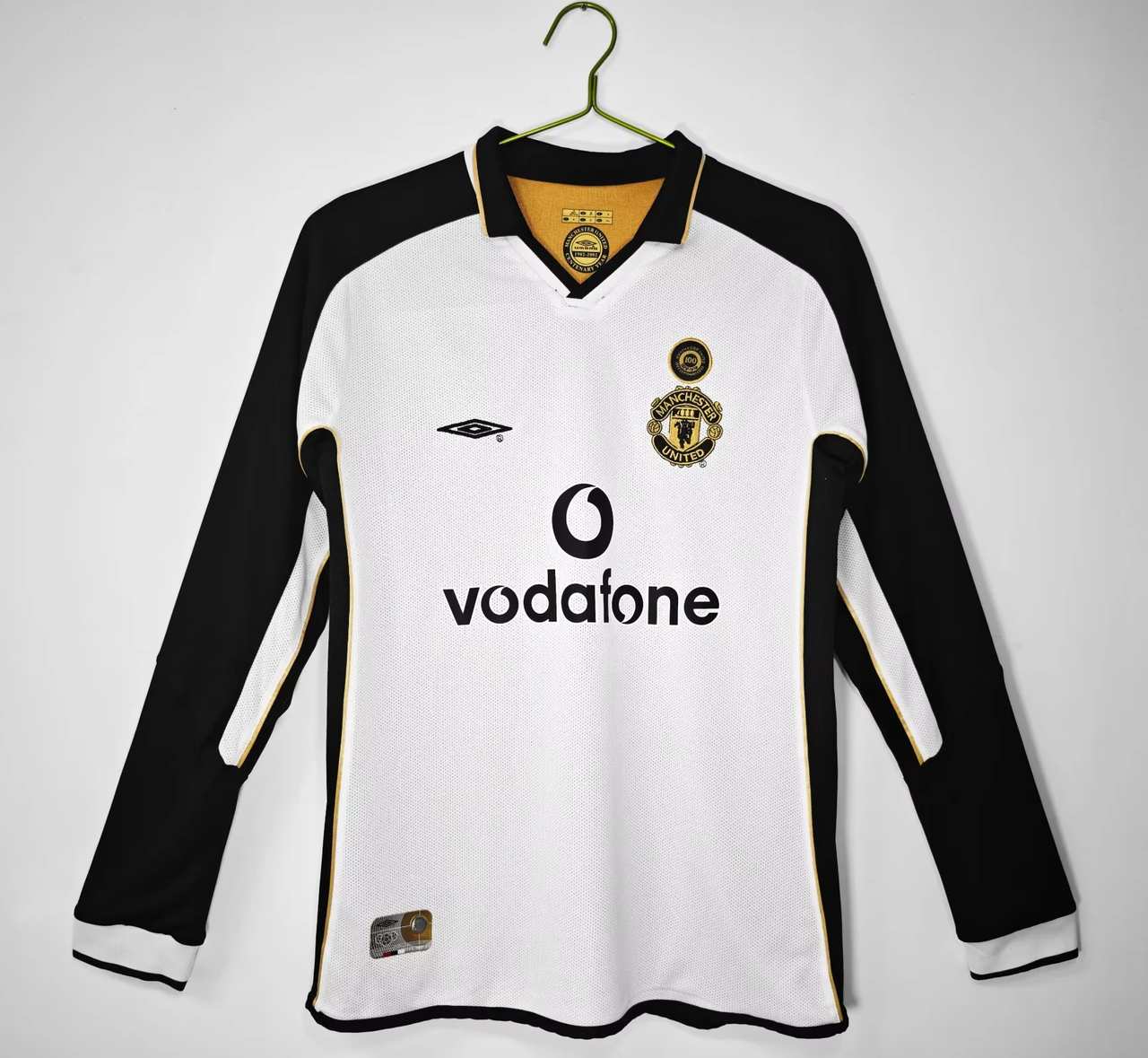 01 02 Man united away white long sleeves Retro size S-2XL 01 02 曼联 客场 长袖