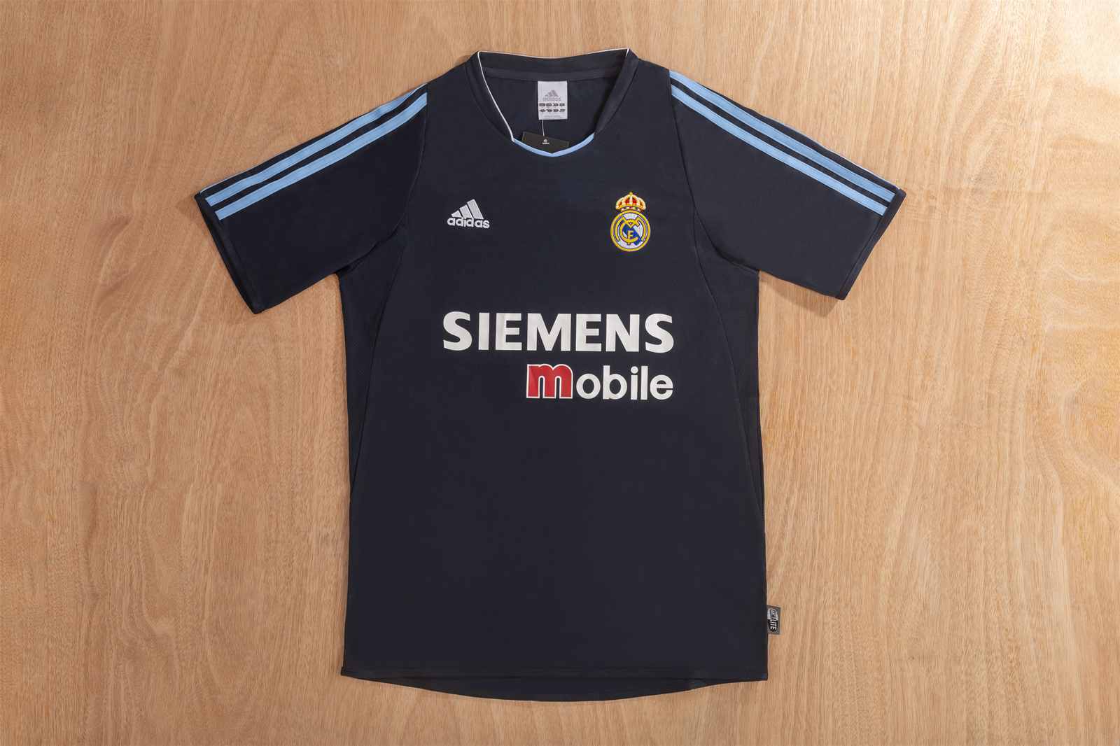 03 04 Real Madrid away Retro size S-2XL 03 04 皇马 客场