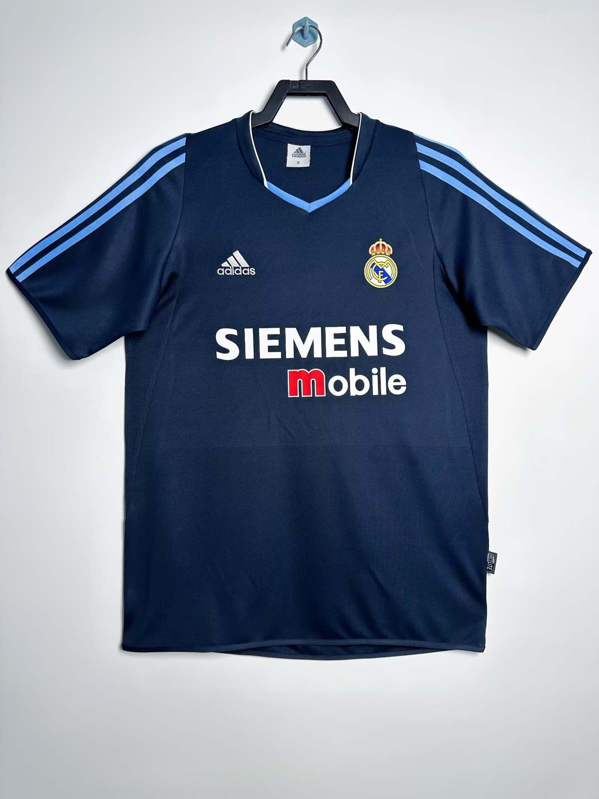 03 04 Real Madrid away retro 03 04 皇马 客场 复古