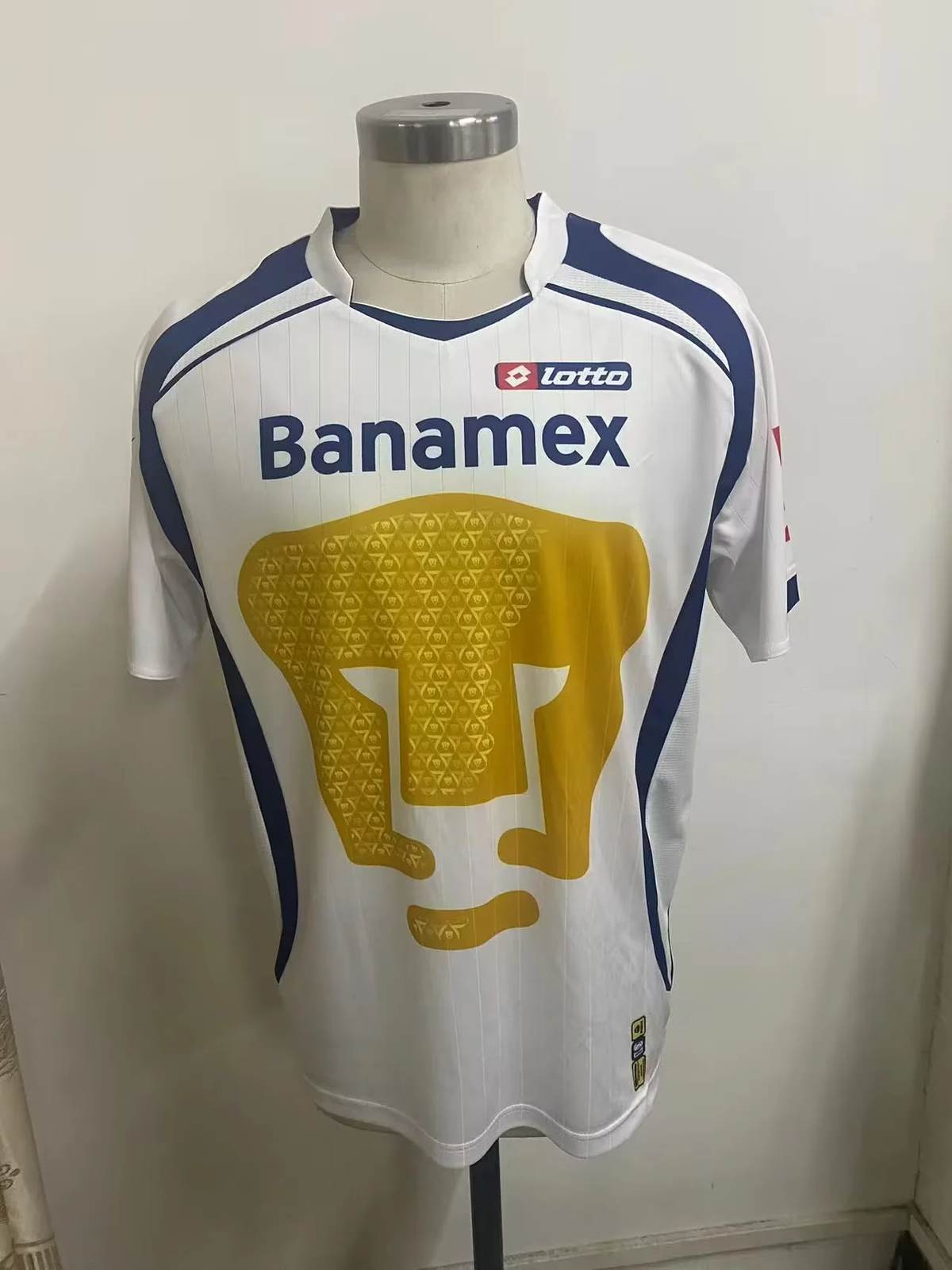 08 Pumas home Retro size S-2XL 08 美洲狮 主场