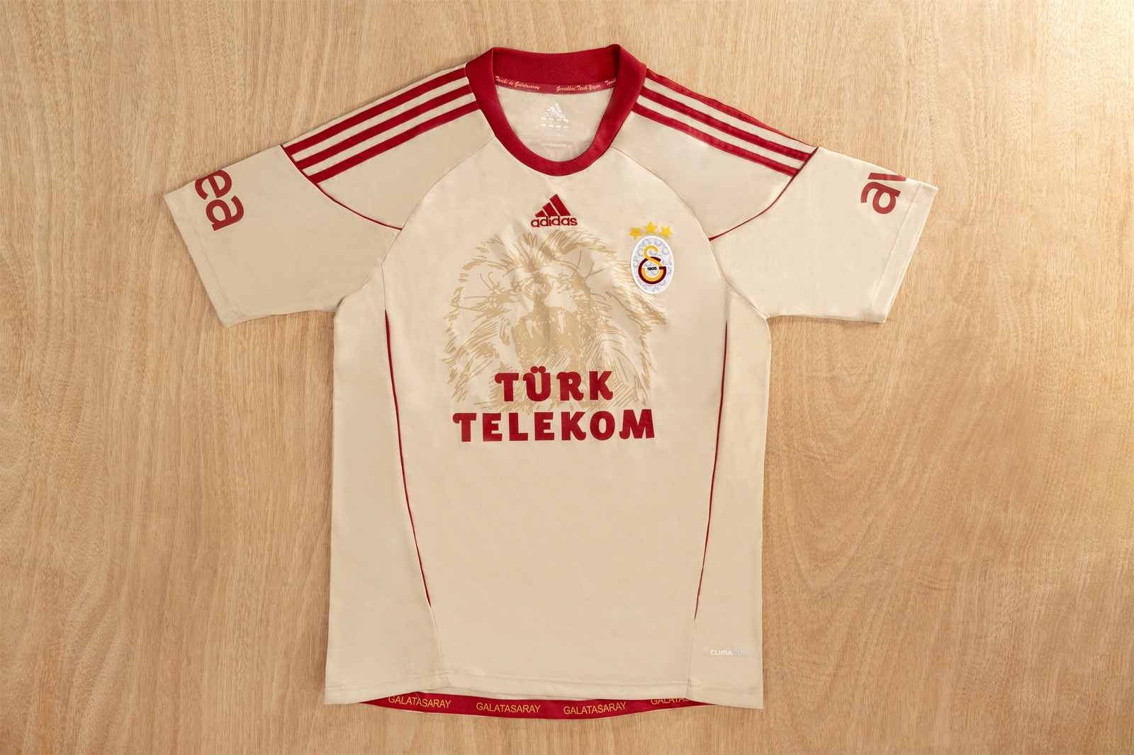 10 11 Galatasaray away retro size S-2XL 10 11 加拉塔萨雷 客场