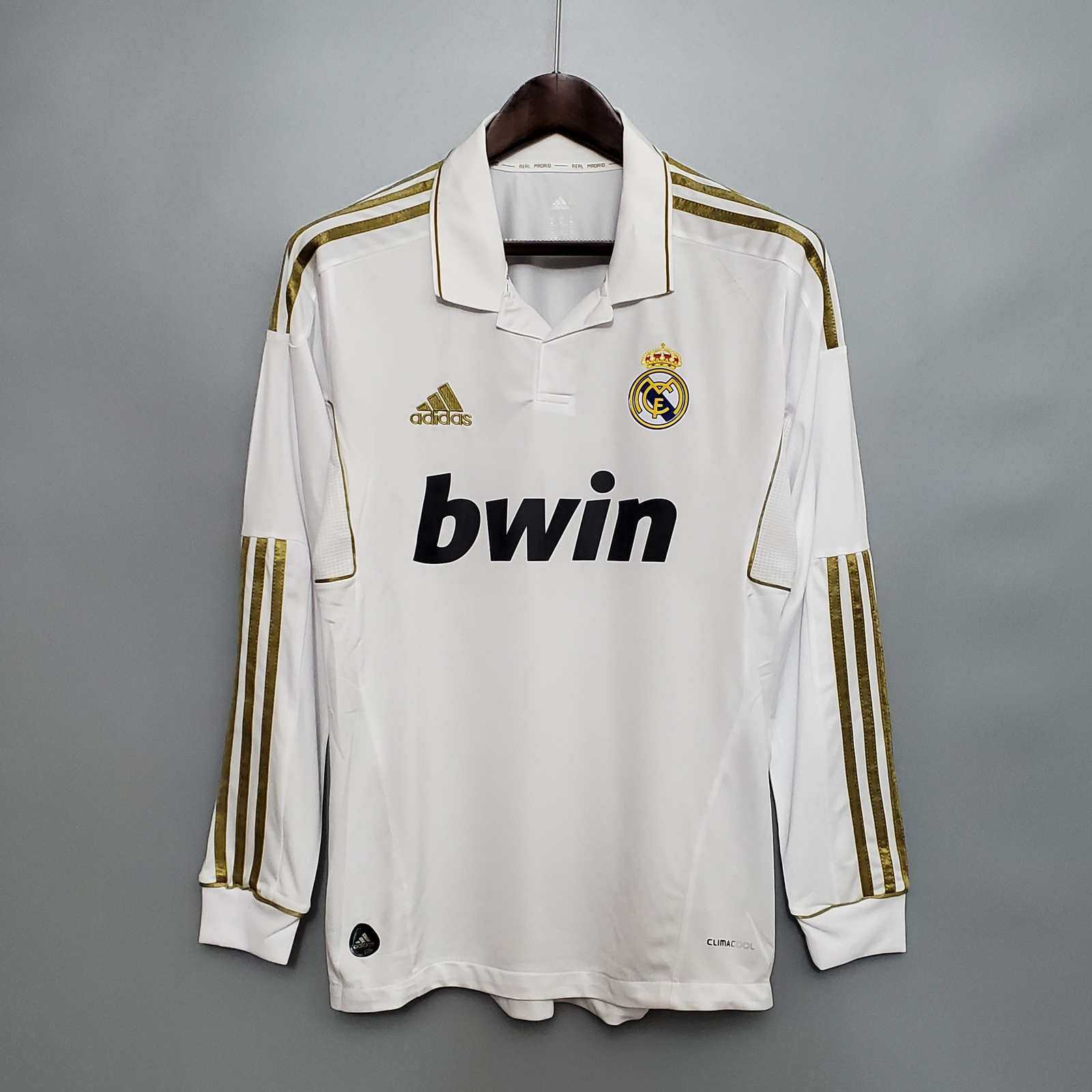 12 Real Madrid retro white long sleeves (gold three sides) 12款 皇马 复古白色 长袖（金色三边）