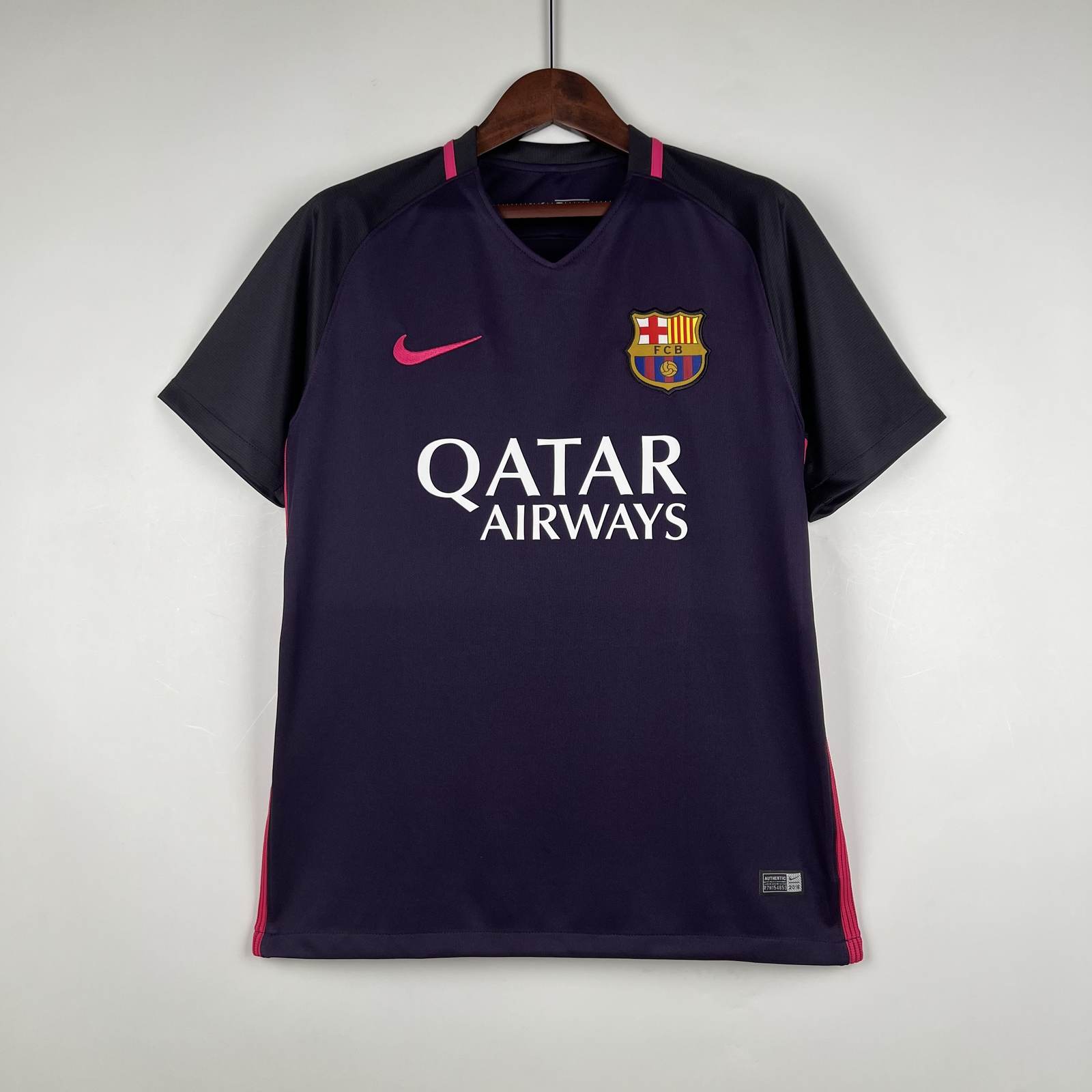 16 17 Barcelona Away Retro 16 17 巴萨 客场 复古