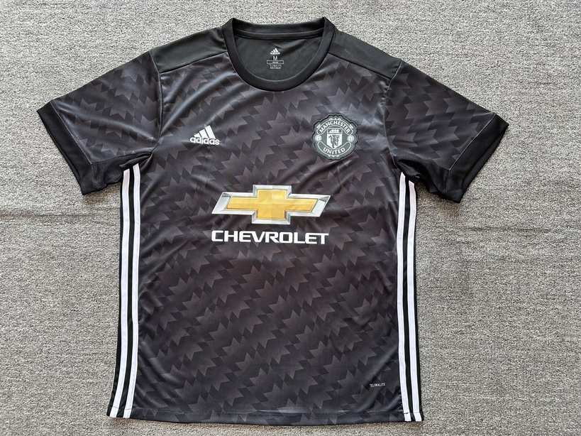 17 18 Man united retro 17 18 曼联 客场 复古