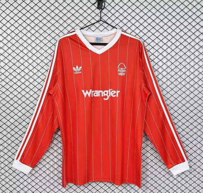 1982 84 Nottingham Forest, Home, Long-sleeved, Retro 1982 84 诺丁汉森林 主场 长袖 复古