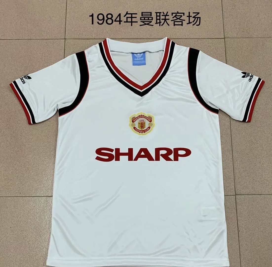 1984 85 Man United away white retro 曼联客场复古