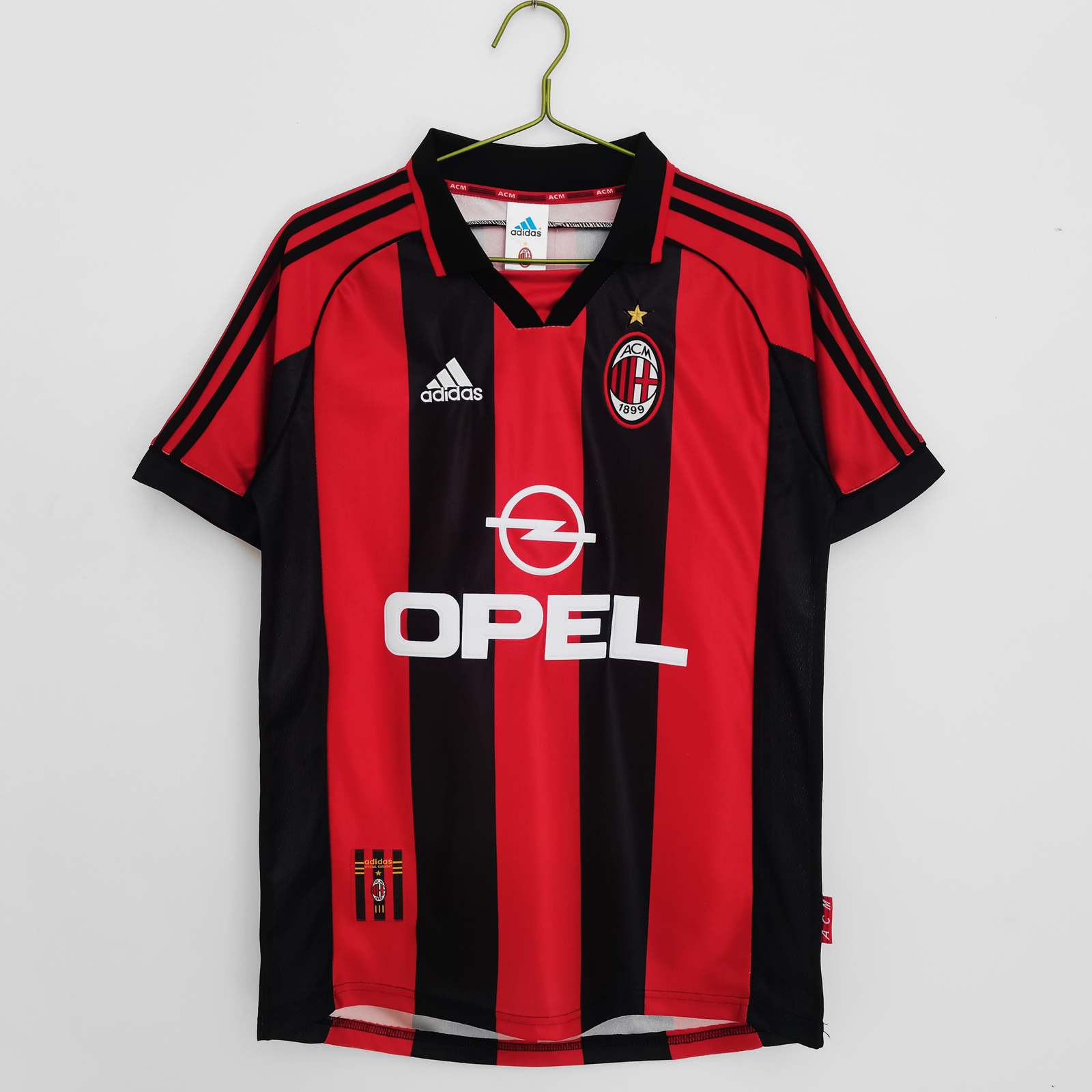 1998 99 AC home 1998 99 AC主场