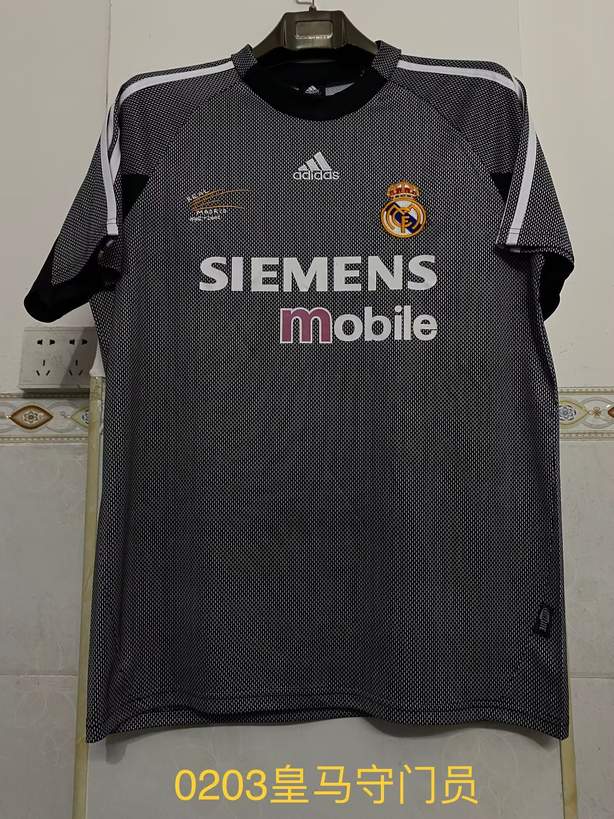 2002 03 Real Madrid goalkeeper black retro S 2XL 2002 03 皇马 守门员 黑色 复古 S 2XL