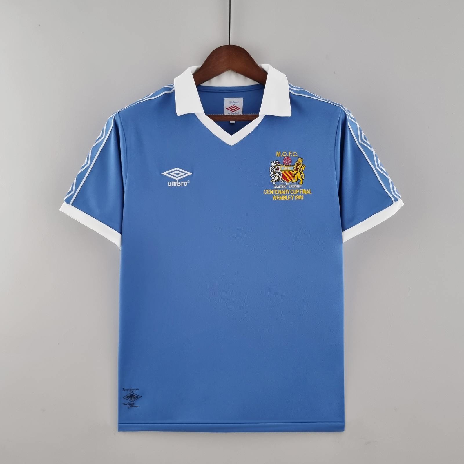81 82 Manchester City home 81 82 曼城 主场