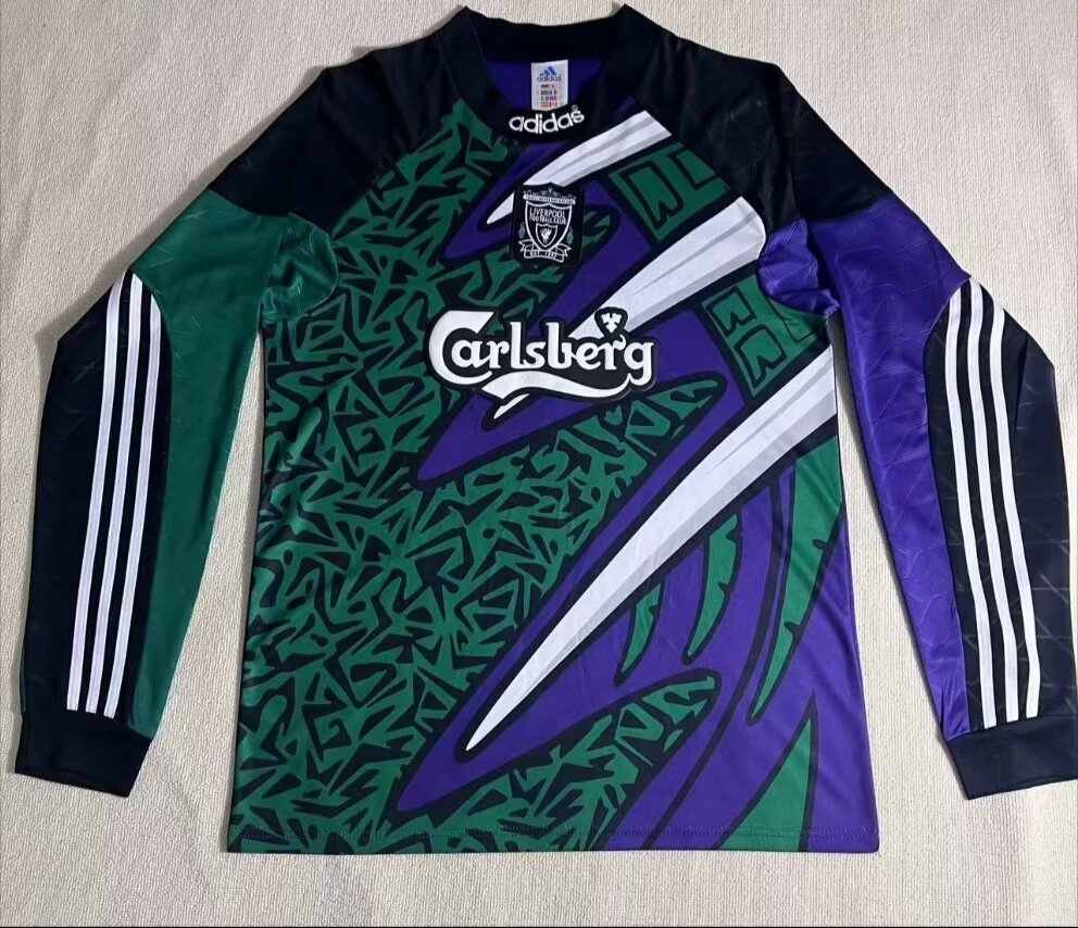 95 96 LWP goalkeeper purple long sleeved retro 95 96 LWP 守门员 紫色 长袖 复古