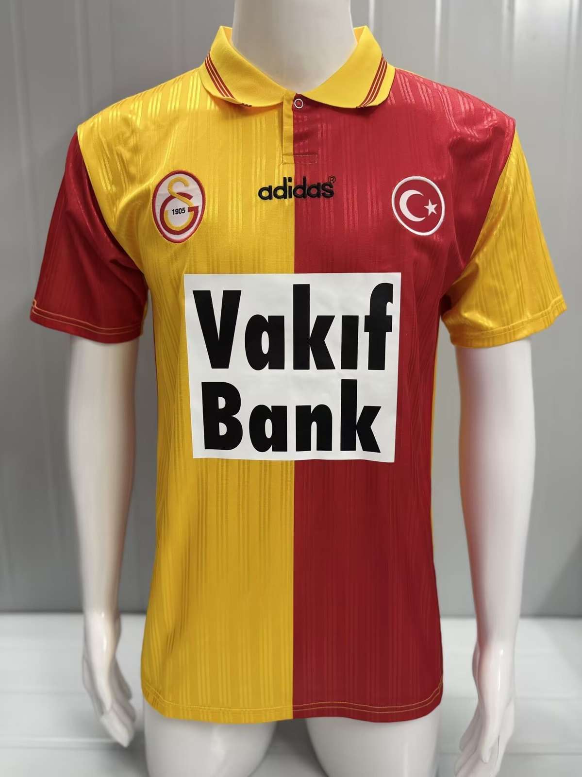 96 97 Galatasaray home retro 96 97 加拉塔萨雷 主场 复古