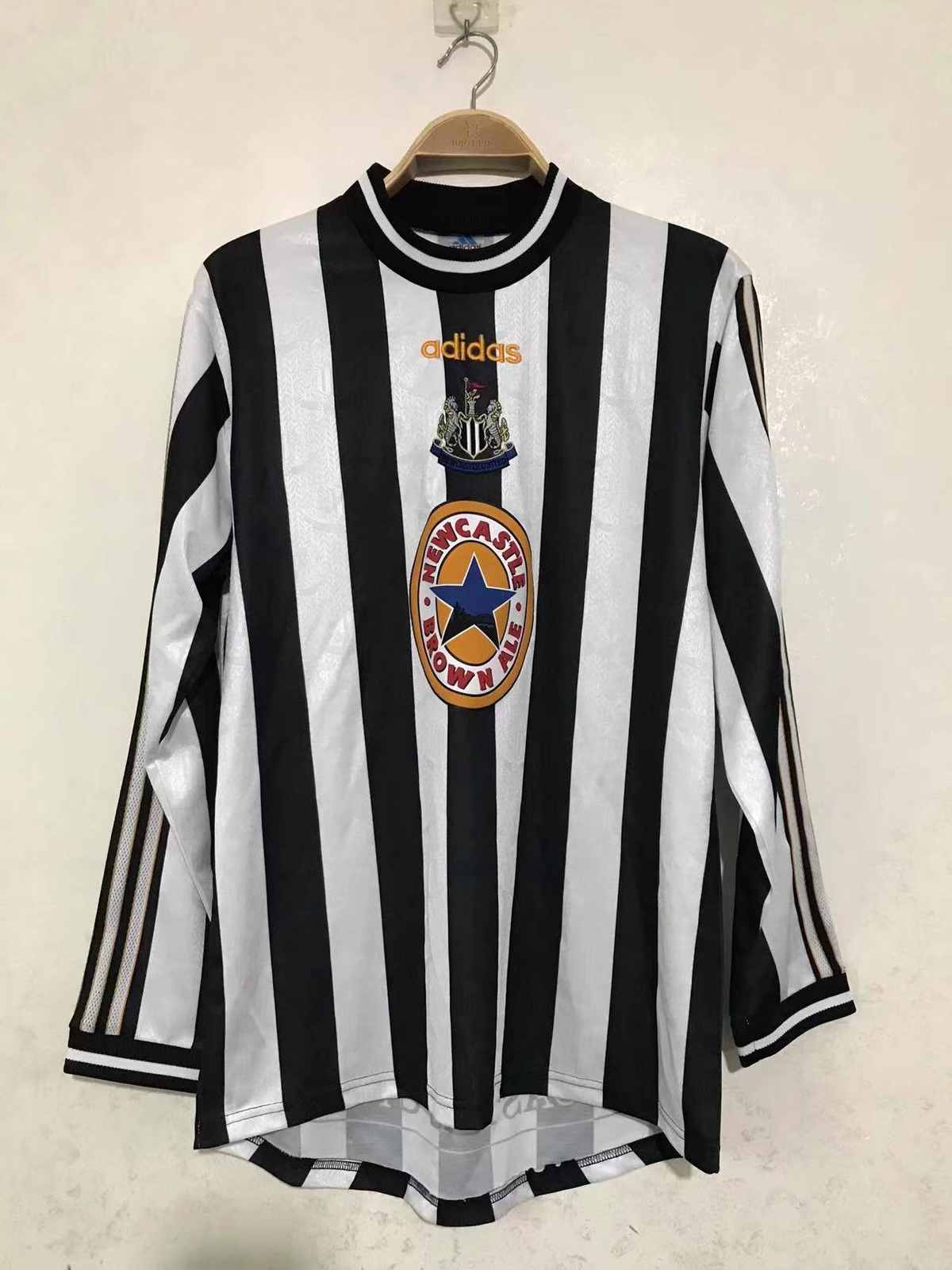 97 99 Newcastle Home Long Sleeve Retro 97 99 纽卡斯尔 主场 长袖 复古