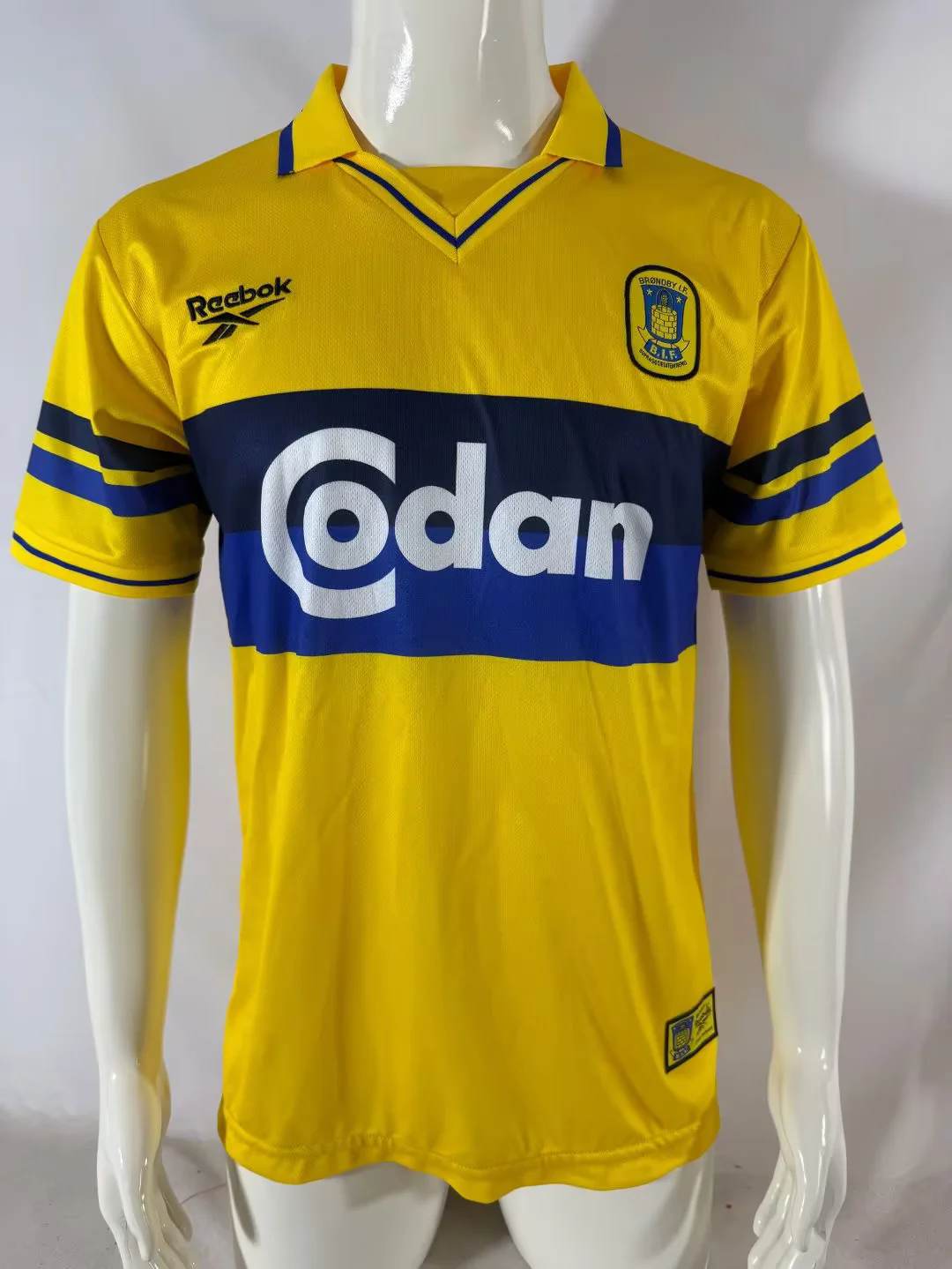 99 00 Brondby Brøndby IF home Retro size S-2XL 99 00 布隆德比 主场