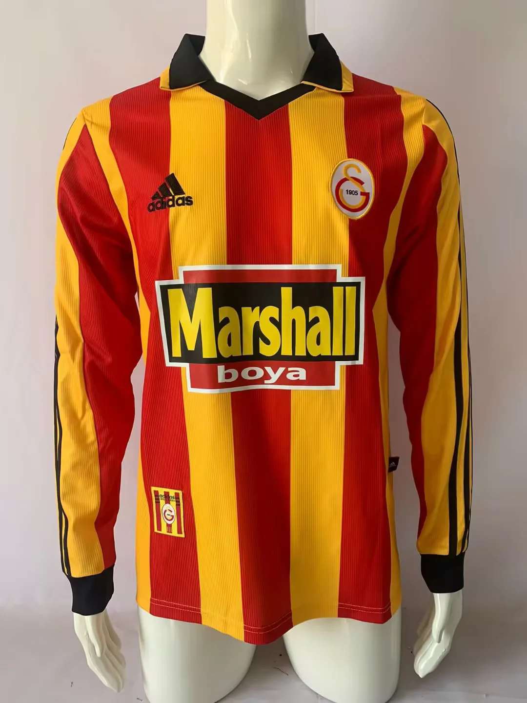 99 00 Galatasaray home long sleeves Retro size S-2XL 99 00 加拉塔萨雷 主场 长袖