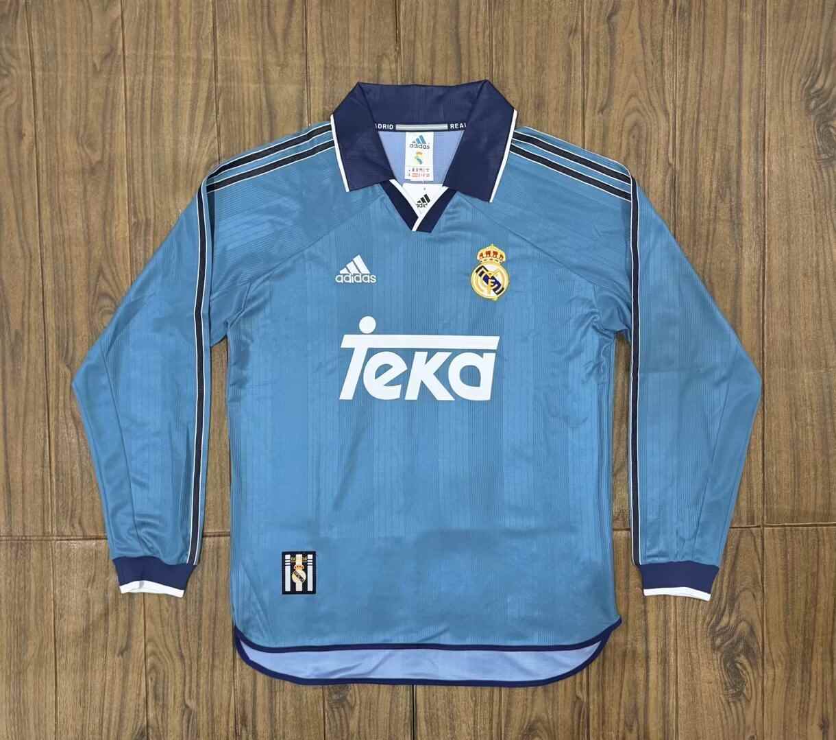 99 00 Real Madrid third away long sleeved retro 99 00 皇马 二客 长袖 复古