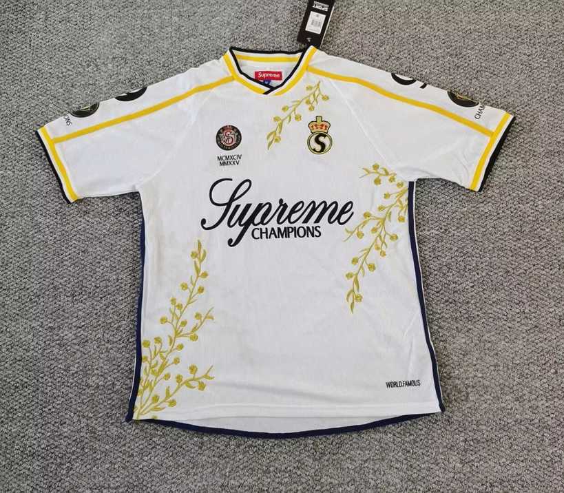Crown embroidered white retro S-4XL 皇冠 全身刺绣 白色 复古