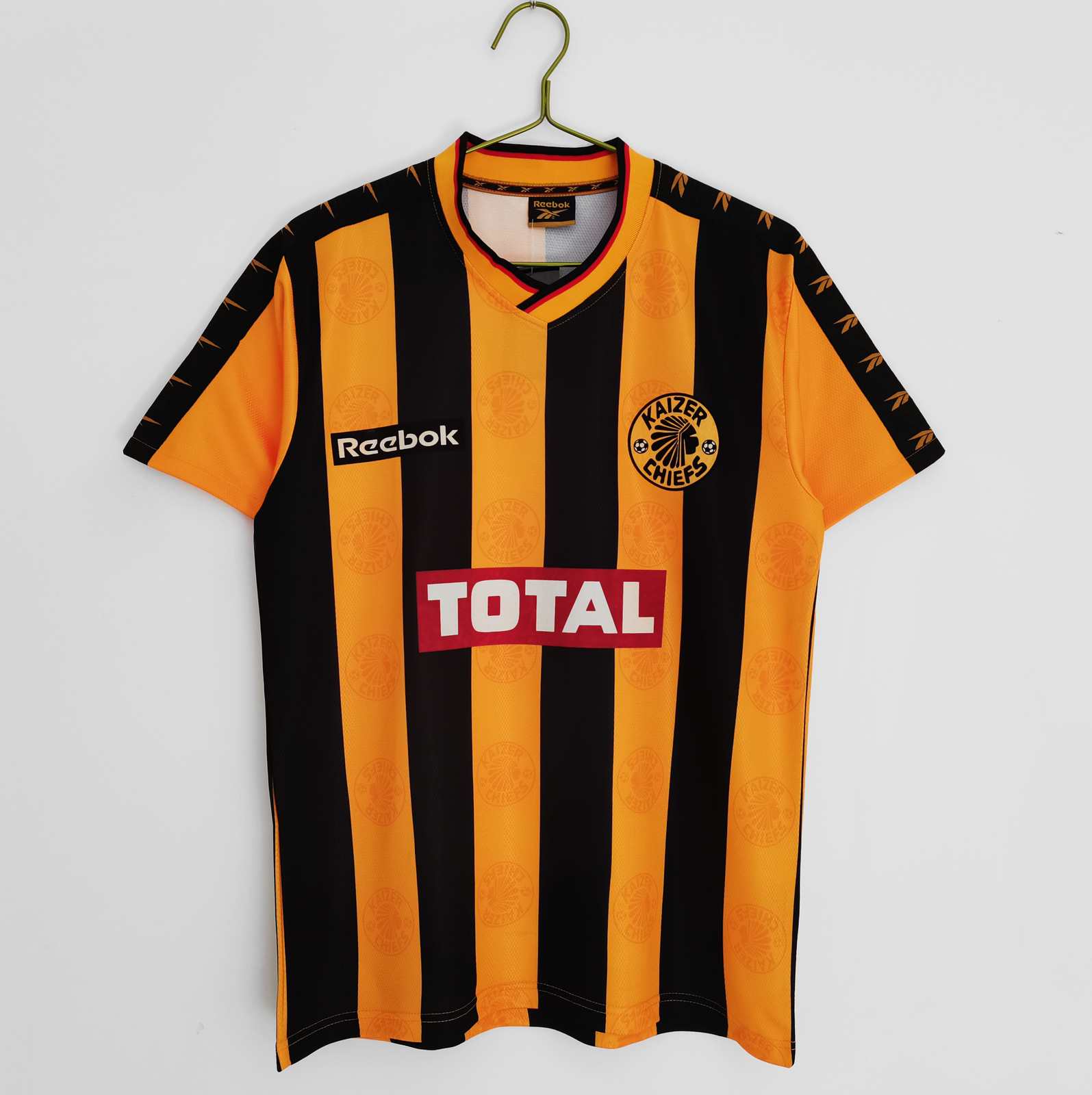 Kaizer Chiefs home retro 凯撒酋长 主场 复古