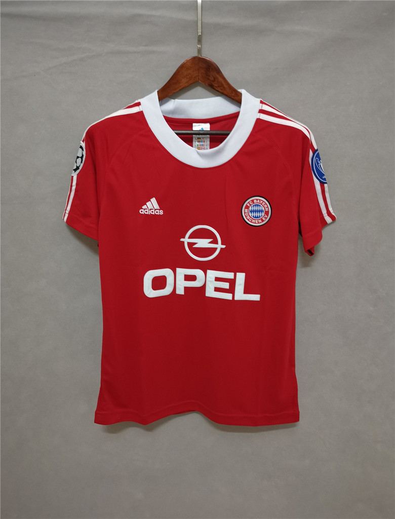 Retro Ba_yern Mu_nich Champions League home red 01_02