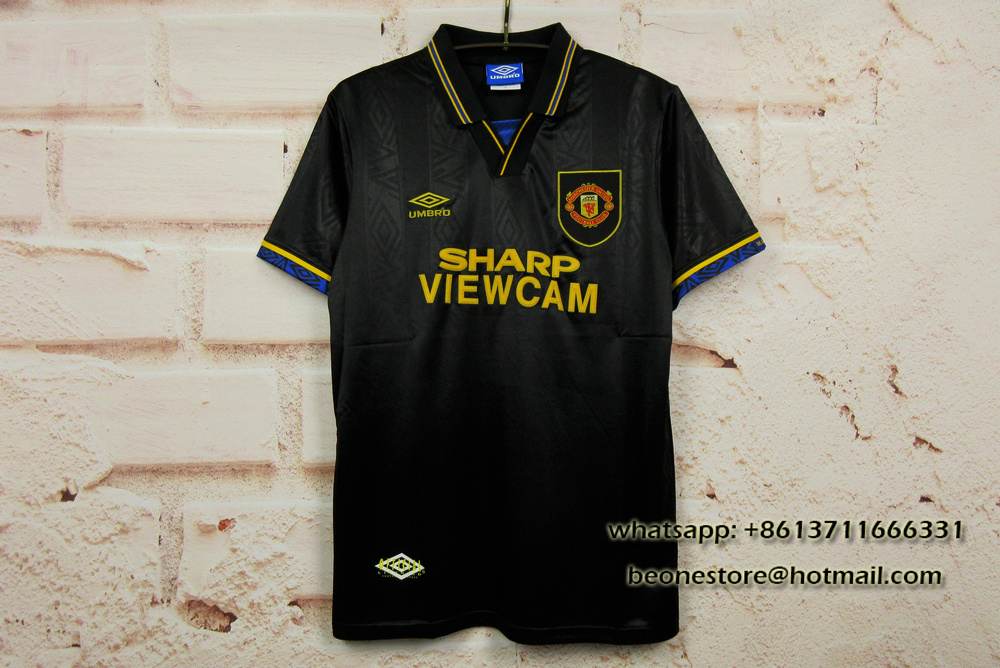 Retro MUN away black 93_95