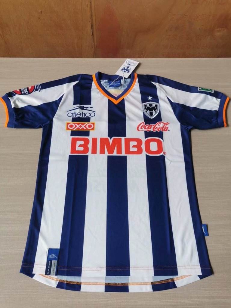 Retro Monterrey home 02_03