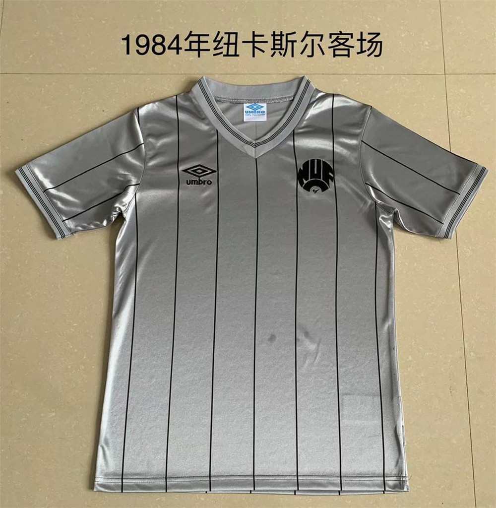Retro NEW U away 1984