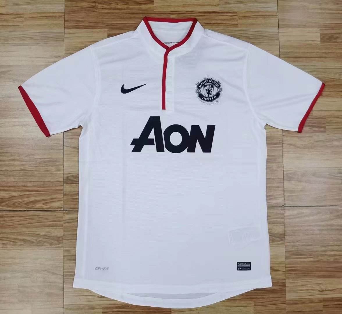 12/13 Retro Manchester United Size:S-XXL