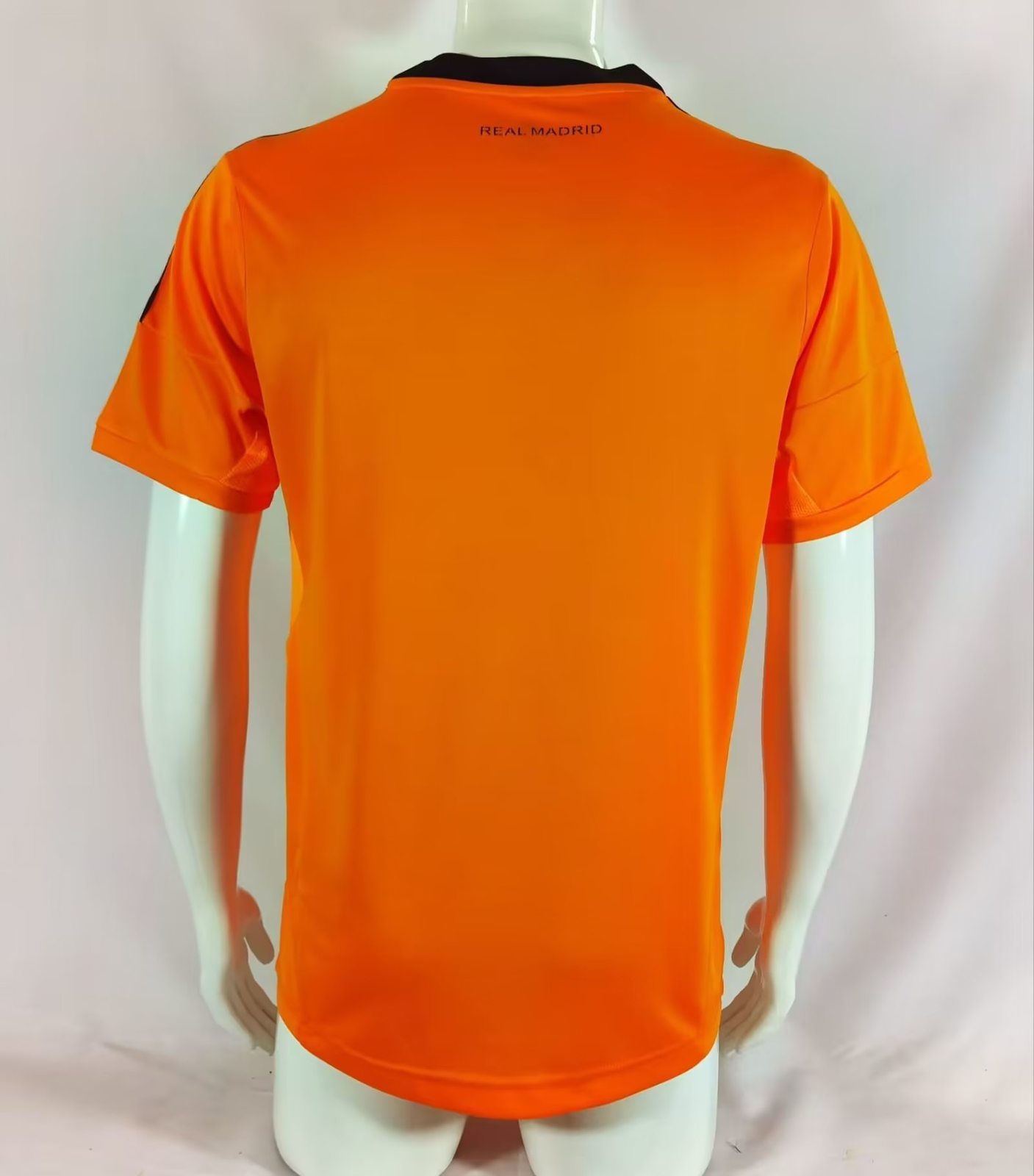 13/14 Real Madrid Size: S-XXL