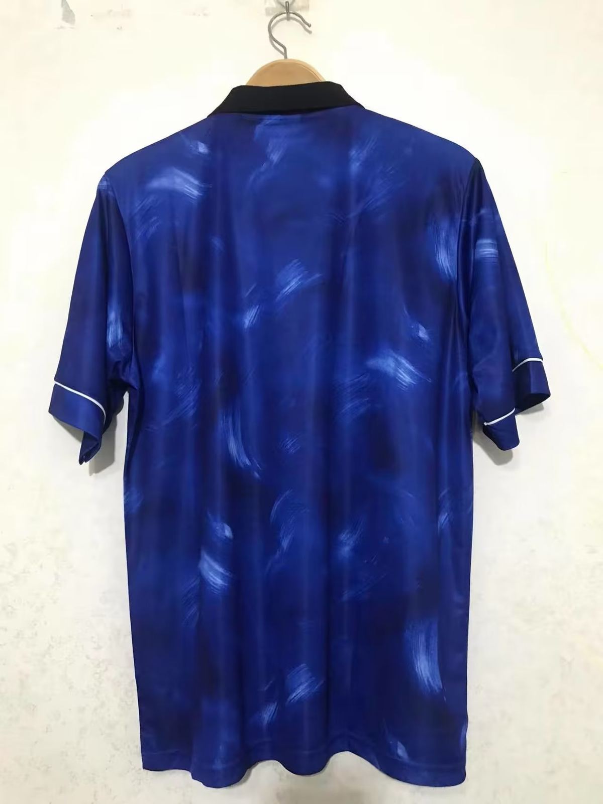 93-92 United Newcastle Size: S-XXL
